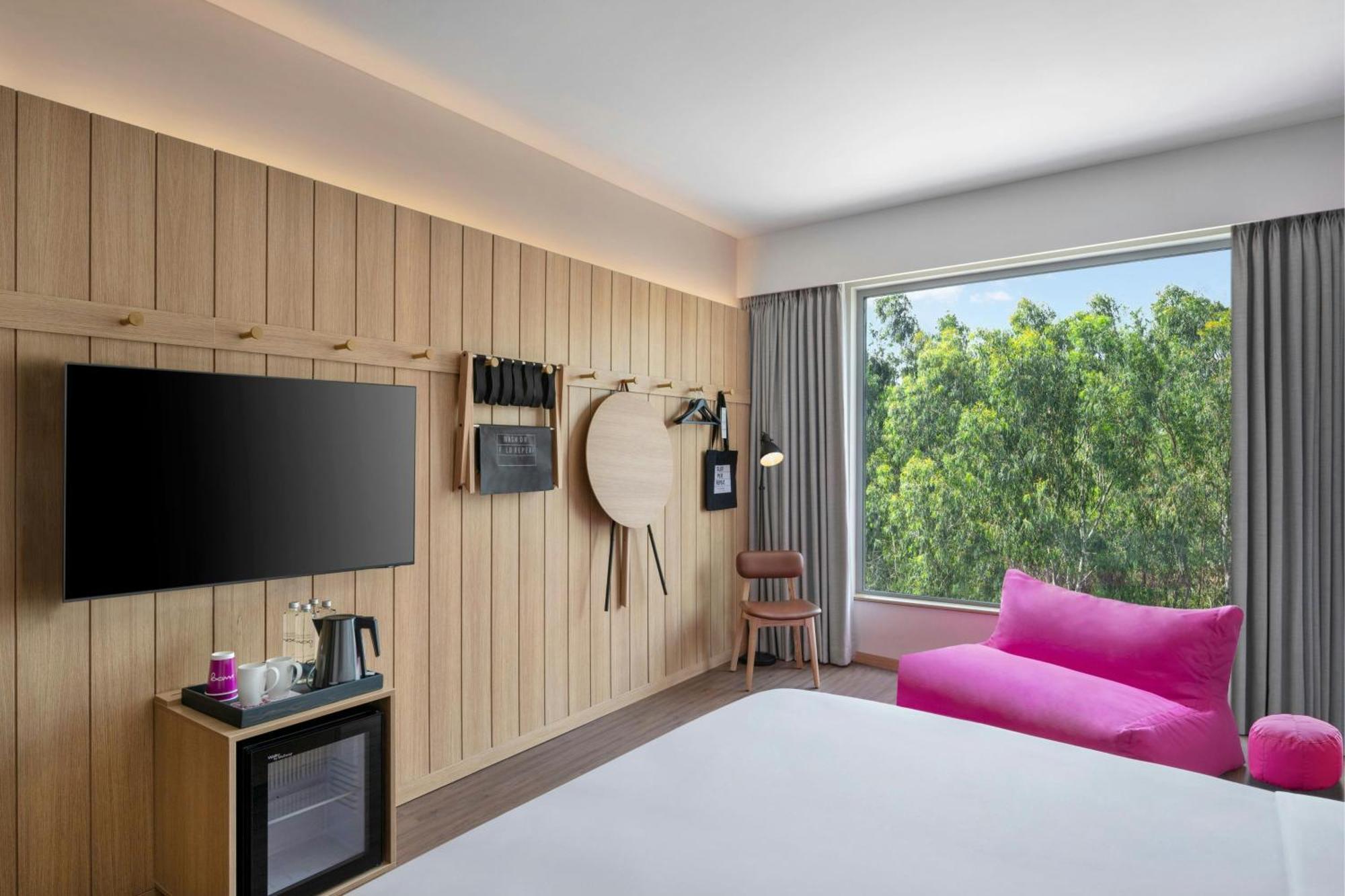 Moxy Bengaluru Airport Prestige Tech Cloud Hotel Devanahalli Exterior foto
